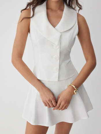 Conjunto Esmé — Chaleco & Falda Mini